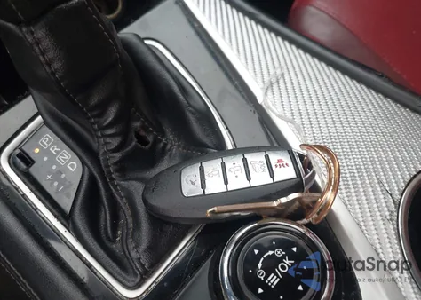 2017 Infiniti Q60 3.0T Red Sport 400 из США, поврежденный, VIN JN1FV7EK4HM610473